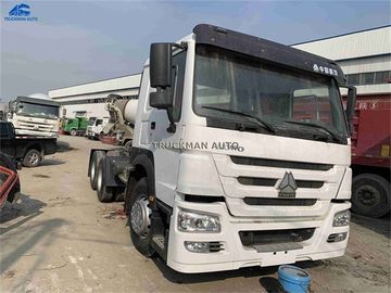 Jahr 2013 benutzte Howo-Traktor-LKW 371hp 40-80 Tonnen die Hand gelassen, die für Ghana fährt